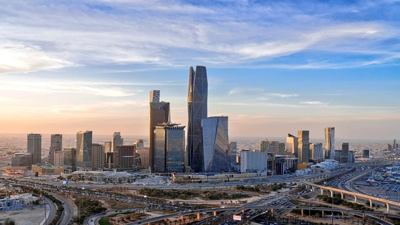 توقعات درجات الحرارة وحالة الطقس في مصر والسعودية خلال الأربعاء